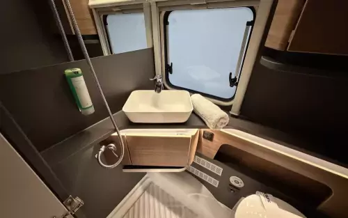 Knaus Azur 460EU 2024