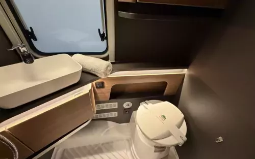 Knaus Azur 460EU 2024