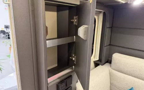 Knaus Azur 460EU 2024