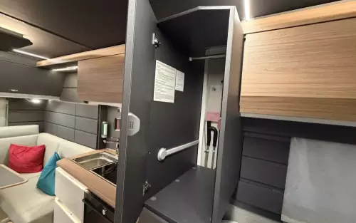 Knaus Azur 460EU 2024