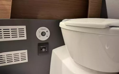 Knaus Azur 460EU 2024