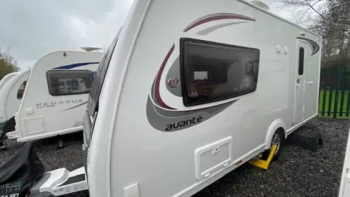 Elddis Avante 482 2017