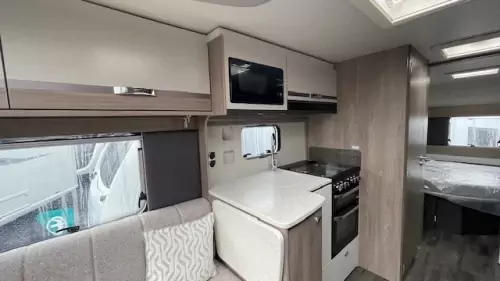 Swift Conqueror 560L Grande 2026