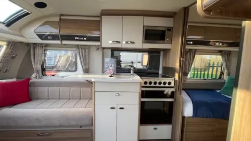 Swift Elegance 565 2017