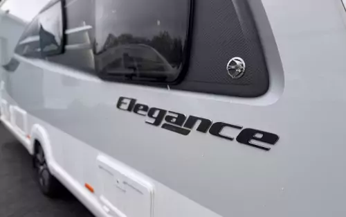 Swift Elegance Grande 780 2025