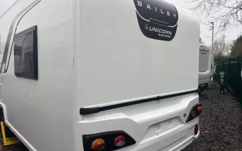 Bailey Unicorn Cabrera Black Edition 2021