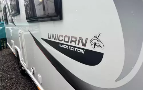 Bailey Unicorn Cabrera Black Edition 2021