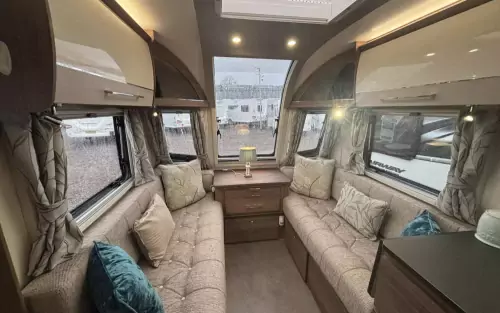 Bailey Unicorn Cabrera Black Edition 2021