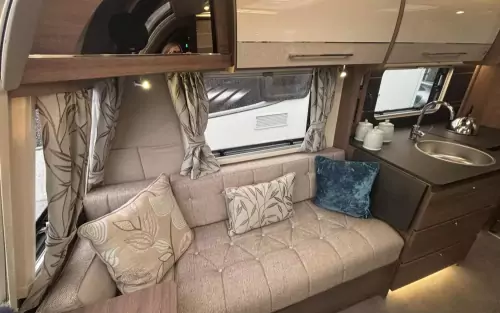 Bailey Unicorn Cabrera Black Edition 2021