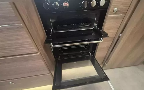 Bailey Unicorn Cabrera Black Edition 2021