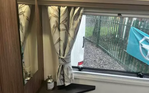 Bailey Unicorn Cabrera Black Edition 2021