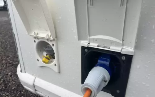 Bailey Unicorn Cabrera Black Edition 2021