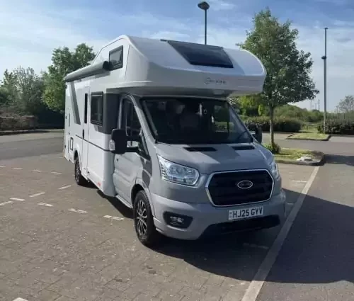 Adria Sun Living A70 DK 2025