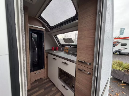 Weinsberg Caraone 390PUH 2024