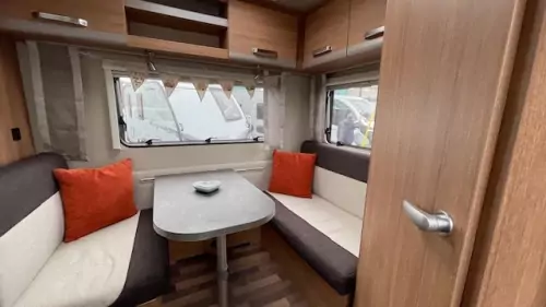 Weinsberg Caraone 390QD/UK 2021