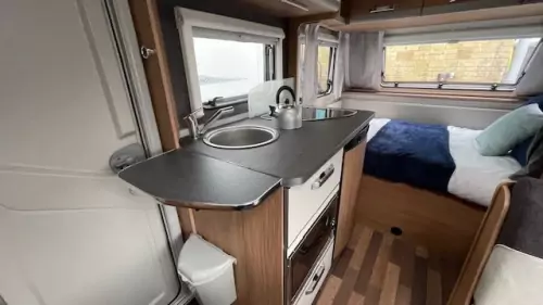 Weinsberg Caraone 390QD/UK 2021