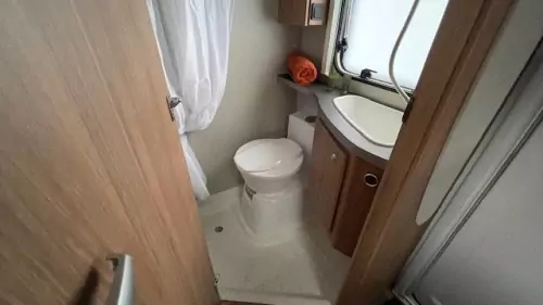 Weinsberg Caraone 390QD/UK 2021