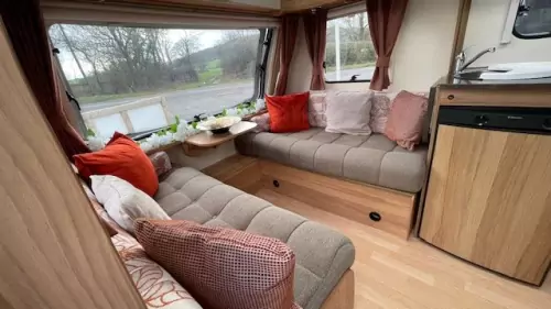 Bailey Pursuit 430/4 2016