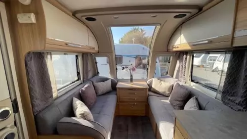 Bailey Unicorn V Cabrera 2022