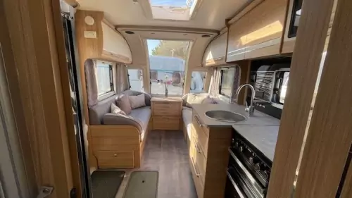 Bailey Unicorn V Cabrera 2022