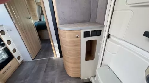 Bailey Unicorn V Cabrera 2022