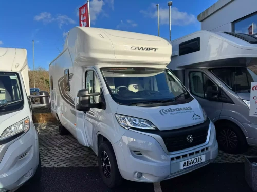 Swift Edge 486 (2023)