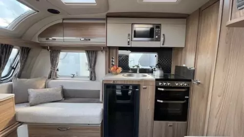 Swift  Challenger 560 SE 2022