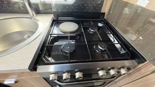 Swift  Challenger 560 SE 2022