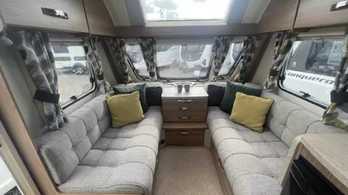 Sprite Major 4 FB 2016