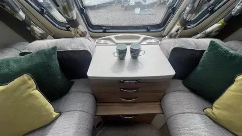 Sprite Major 4 FB 2016