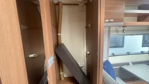 Weinsberg Caraone 390QD/UK 2018