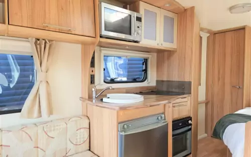 Bailey Orion 430-4 2012