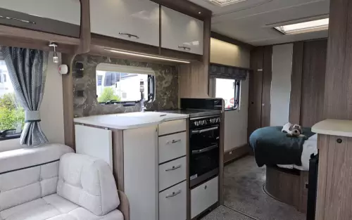 Coachman VIP 575 Kingsham 2024