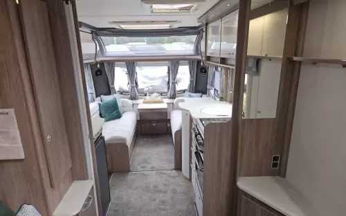 Coachman VIP 575 Kingsham 2024