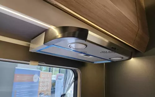 Knaus Azur 460 EU 2024