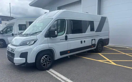 Adria Sun Living V 65 SL (2025) (TEST)