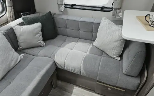 Coachman Laser Xcel 845 2022
