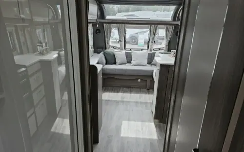 Coachman Laser Xcel 845 2022
