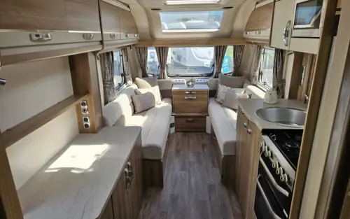Swift Challenger 480 2022