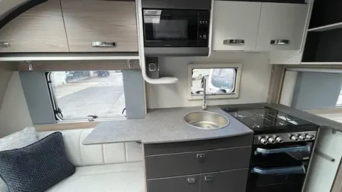 Swift Challenger 500 2027