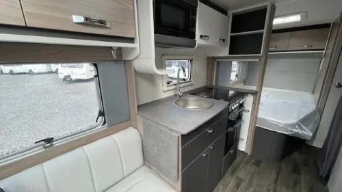 Swift Challenger 500 2027