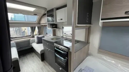 Swift Challenger 500 2027