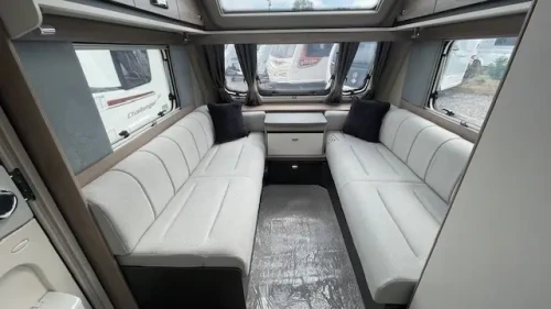 Swift Challenger 590 2027