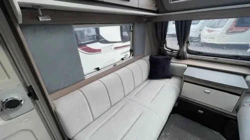 Swift Challenger 590 2027