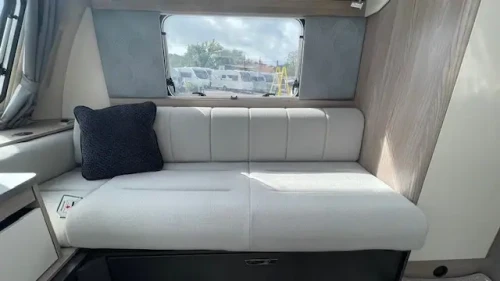 Swift Challenger 590 2027