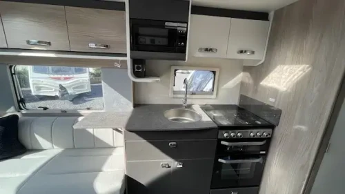 Swift Challenger Grande 650 2027