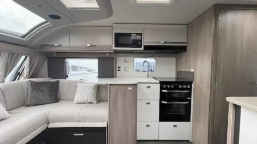 Swift Conqueror 560L Grande 2026 (Cloned)