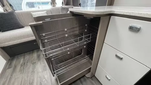 Swift Conqueror 560L Grande 2026 (Cloned)
