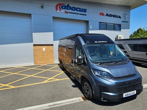 Adria Twin Supreme 640 SGX (2025)