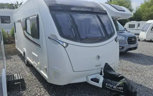 Swift Conqueror 570 2017